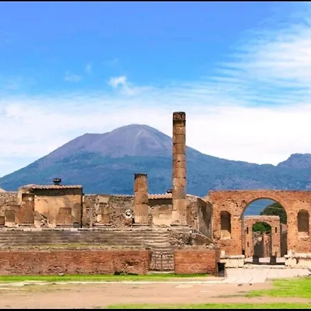 Vesuvio Ruins بومبيي