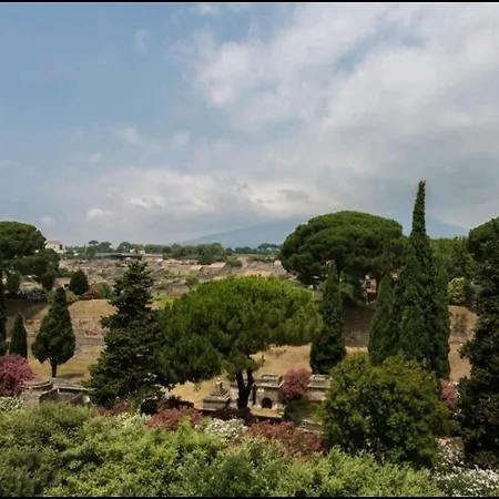 Vesuvio Ruins فندق مبيت وإفطار