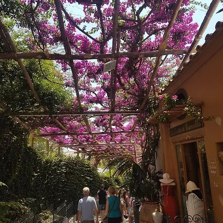 Vesuvio Ruins فندق مبيت وإفطار