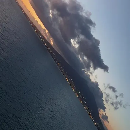 فندق مبيت وإفطار Vesuvio Ruins 3*